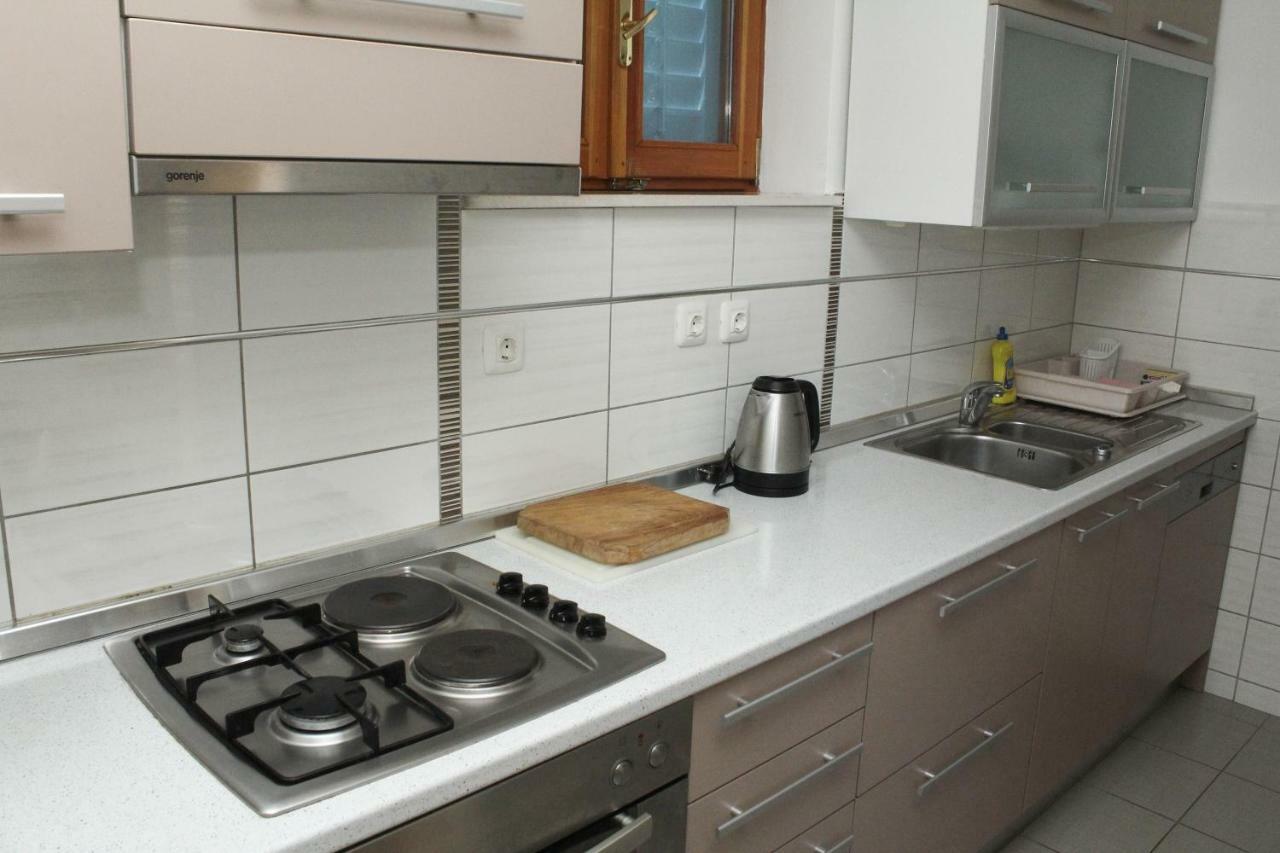 Apartman Morovic スベティ・フィリップ・イ・ヤコブ エクステリア 写真